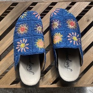 Free People | Crochet Damon Mules in Indigo | Size 7